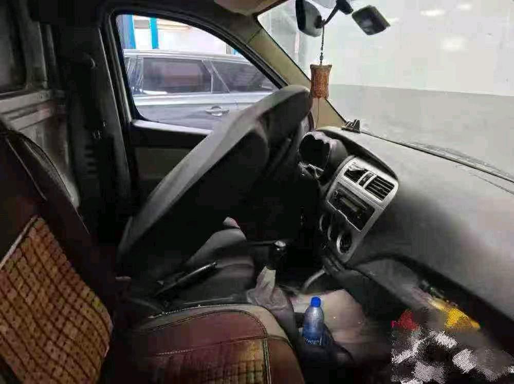 珠海市18年長安汽車睿行5