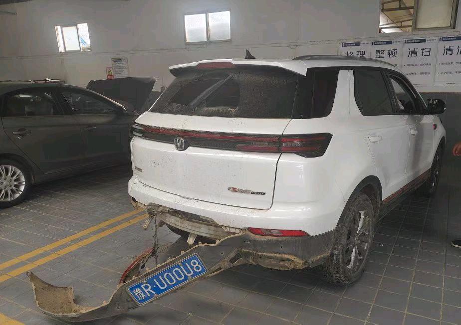 南陽市22年長安汽車CS553