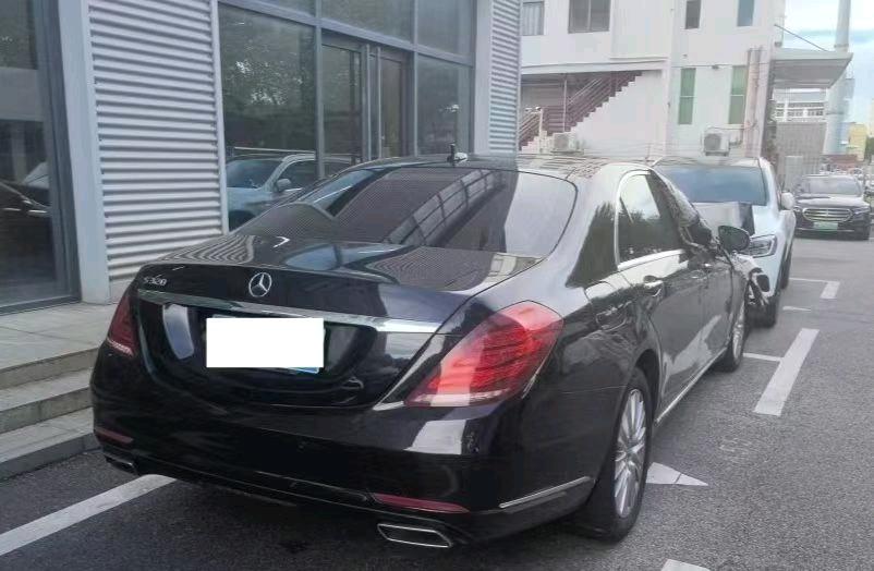 广东16年奔驰S4