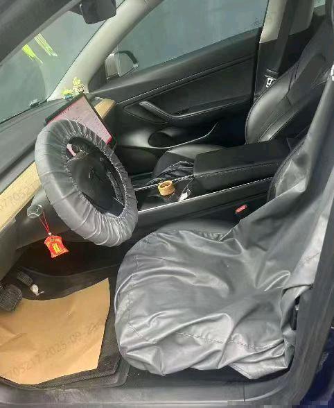 桂林市20年特斯拉MODEL 36