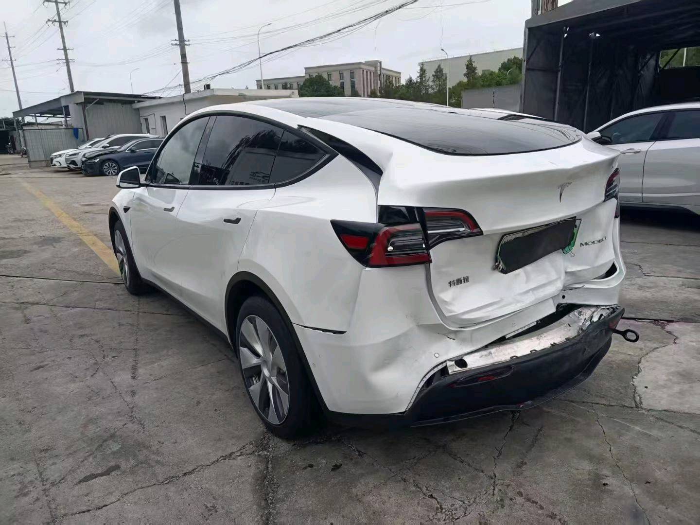 上海23年特斯拉MODEL Y3