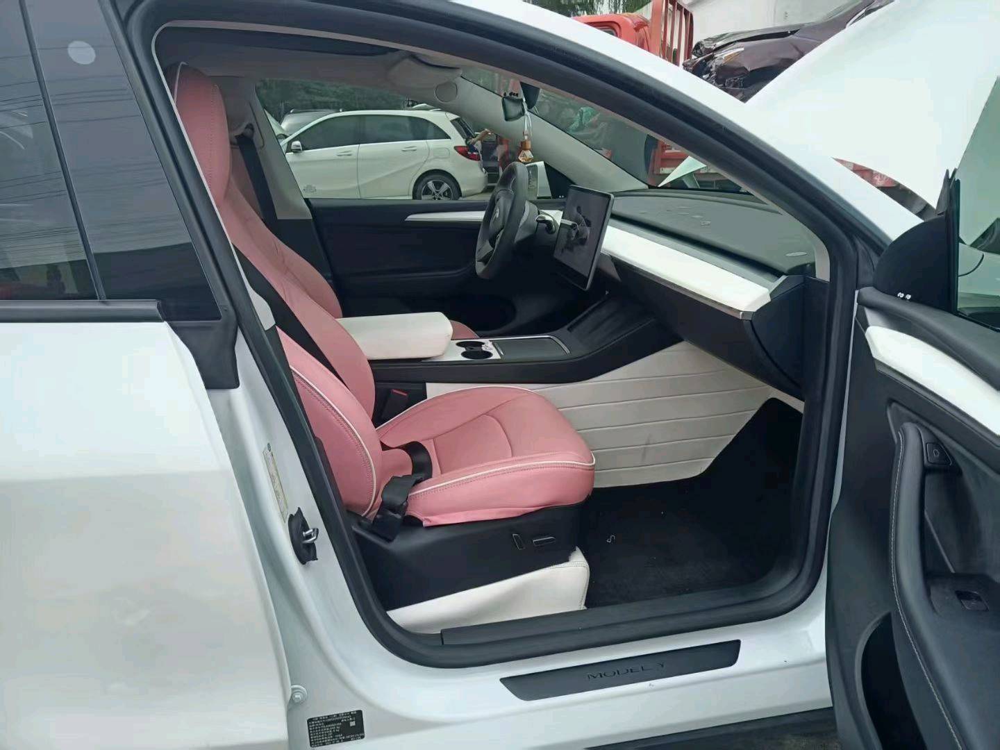 上海23年特斯拉MODEL Y7