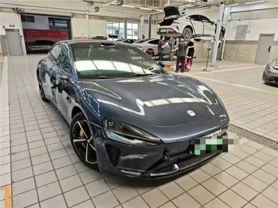 郑州市24年小米SU7