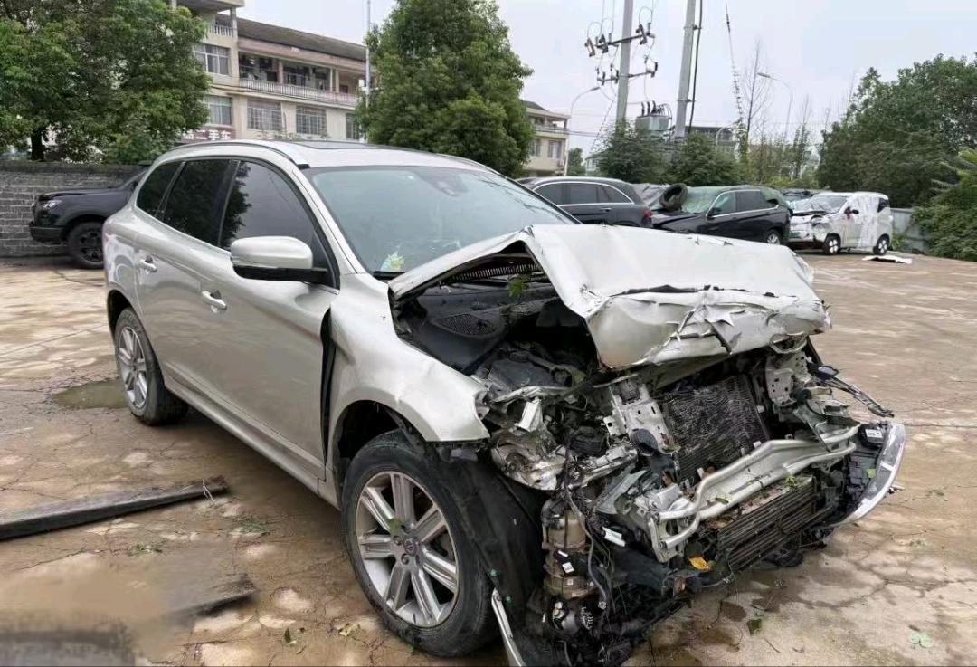常德市18年沃尔沃XC602