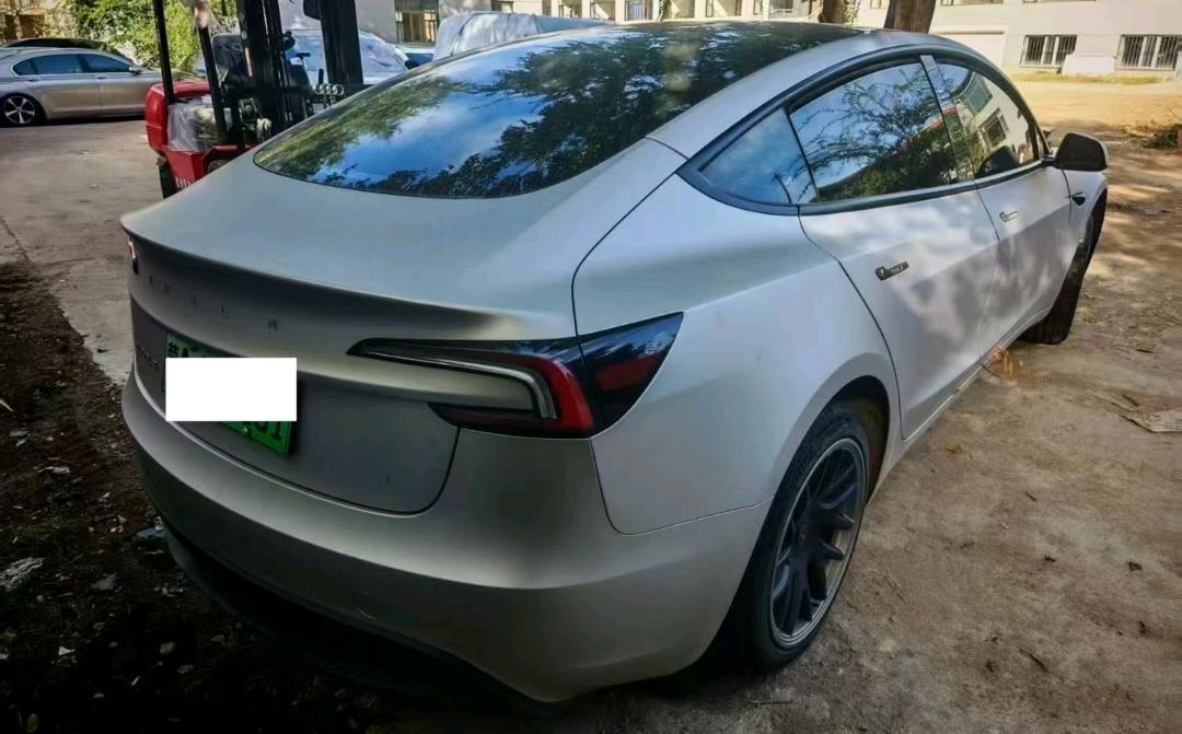 内蒙古25年特斯拉MODEL 33