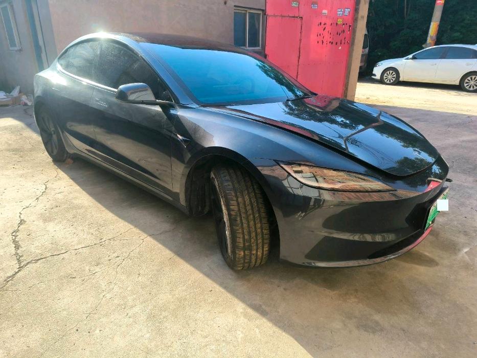 郑州市25年特斯拉MODEL 33