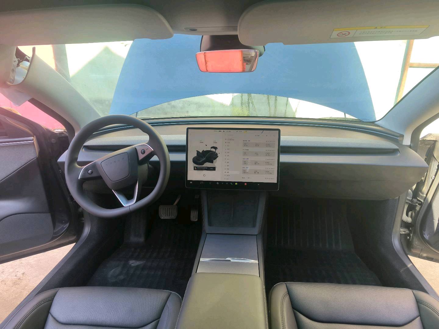 郑州市25年特斯拉MODEL 37