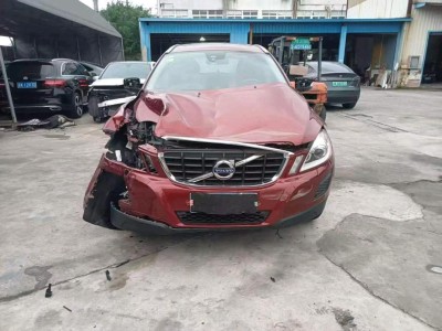 上海13年沃尔沃XC60
