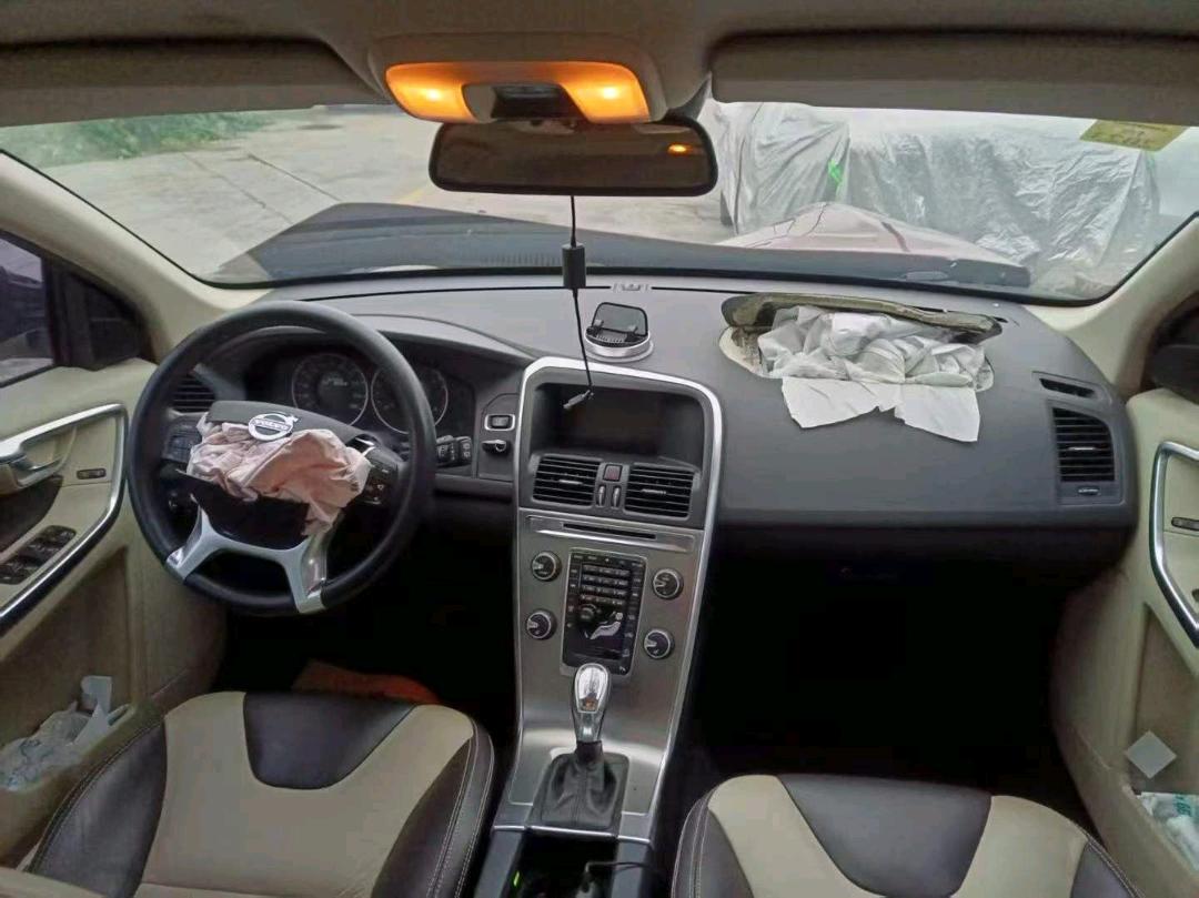 上海13年沃尔沃XC605