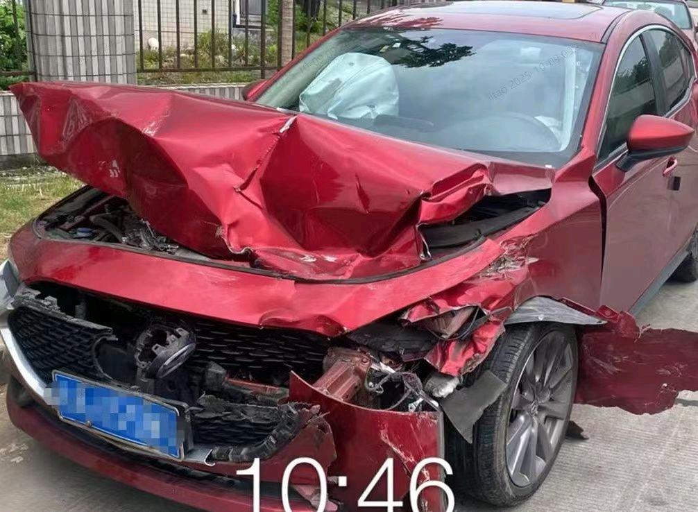 广州市20年马自达昂克赛拉2