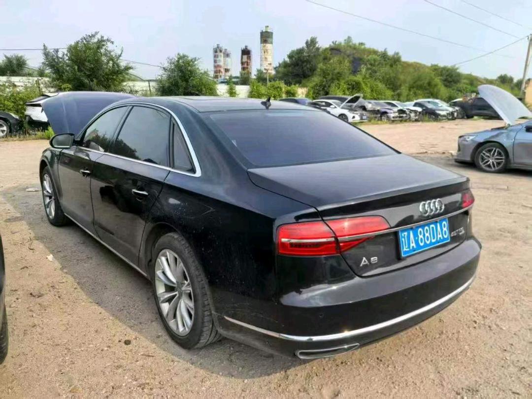 沈阳市15年奥迪A8L3