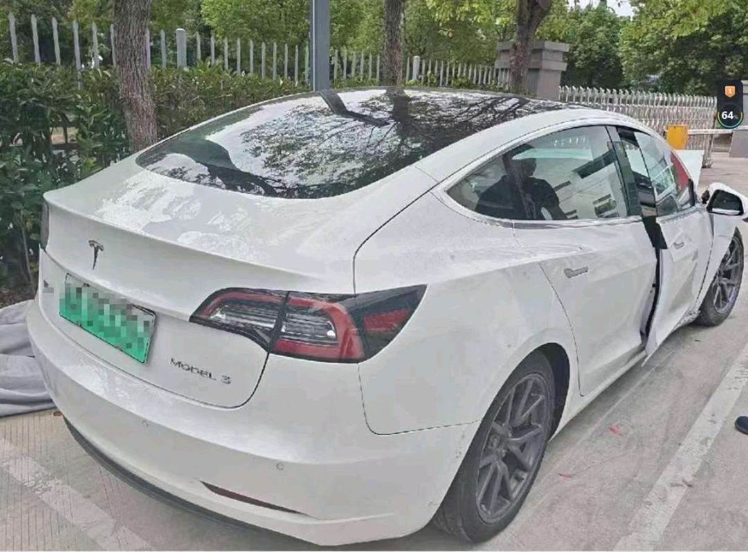 苏州市20年特斯拉MODEL 34