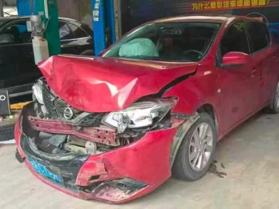玉林市16年日产骐达