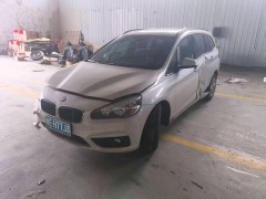 成都哪里专卖事故车？修车厂老板的经验分享
