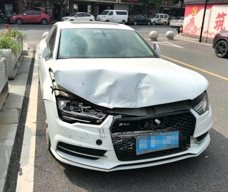 10万左右买奥迪事故车怎么样？购买事故车的优势有哪些？-购买事故车