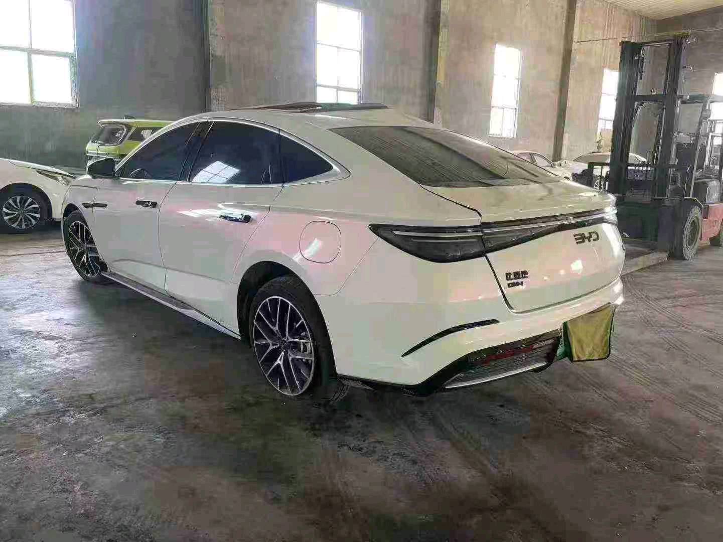 修车厂为什么会批发纯电事故车、瑕疵车？-事故车批发