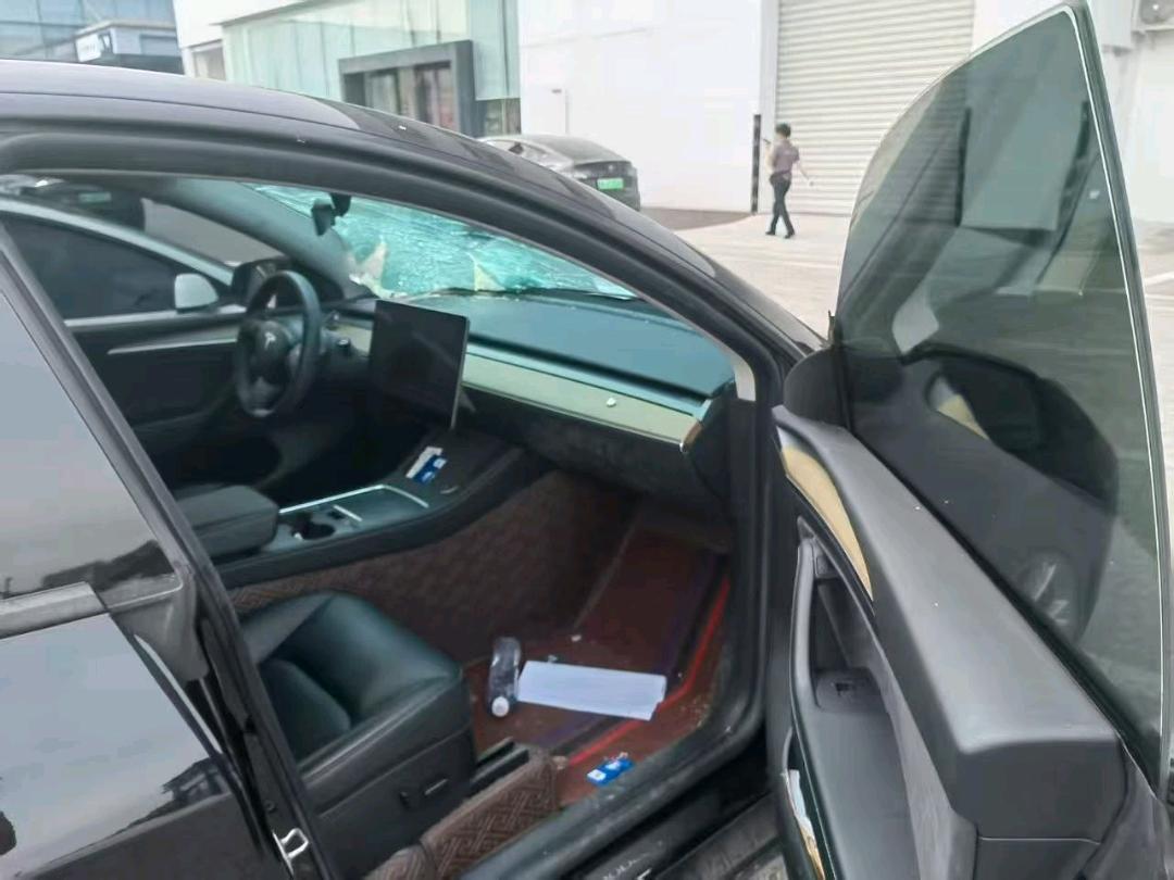 无锡市23年特斯拉MODEL Y6