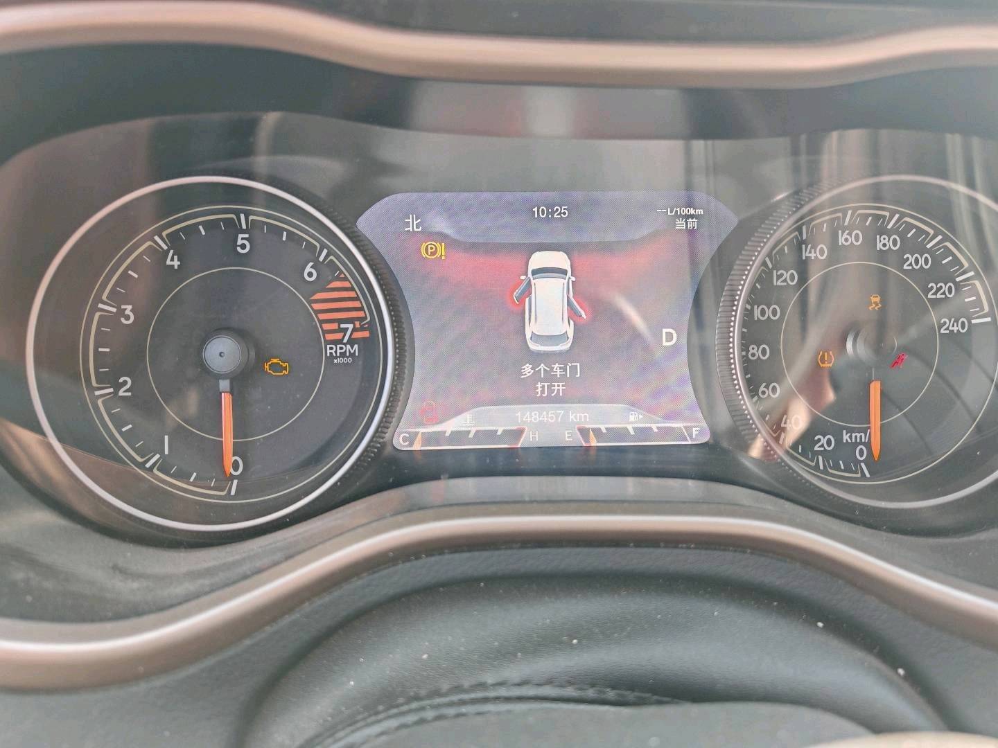 沈阳市16年Jeep自由光6