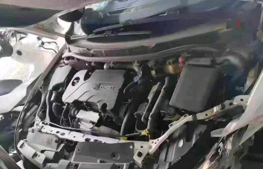 中山市19年别克威朗7