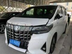 事故车贬值率解析：每年贬值多少？为何比普通车更高？
