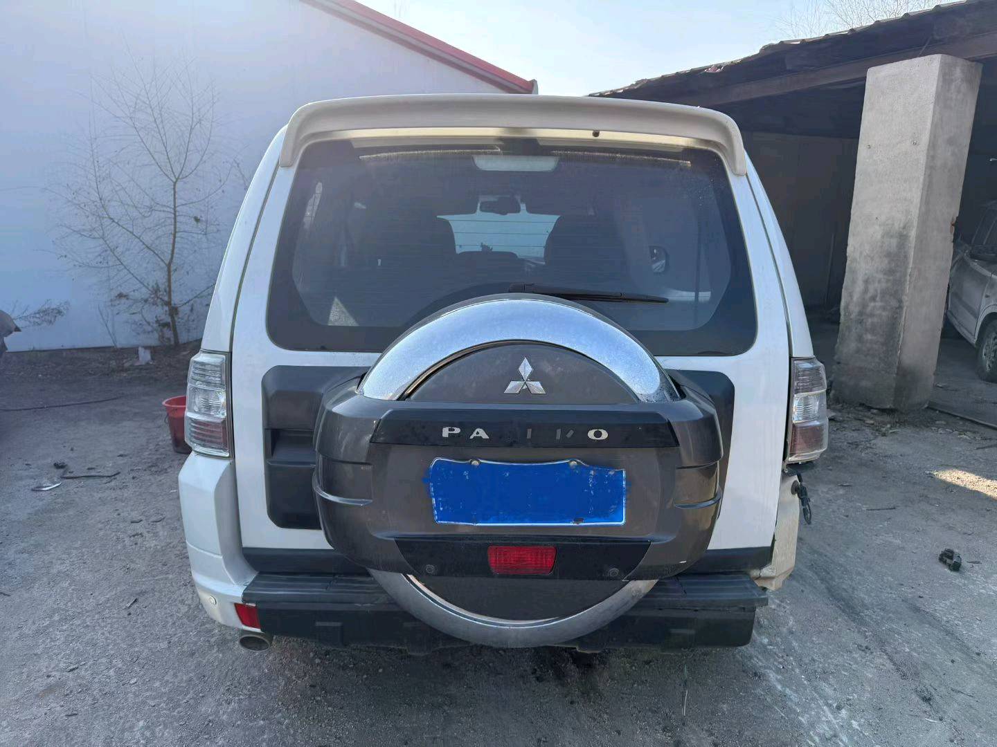 哈尔滨市18年三菱帕杰罗4