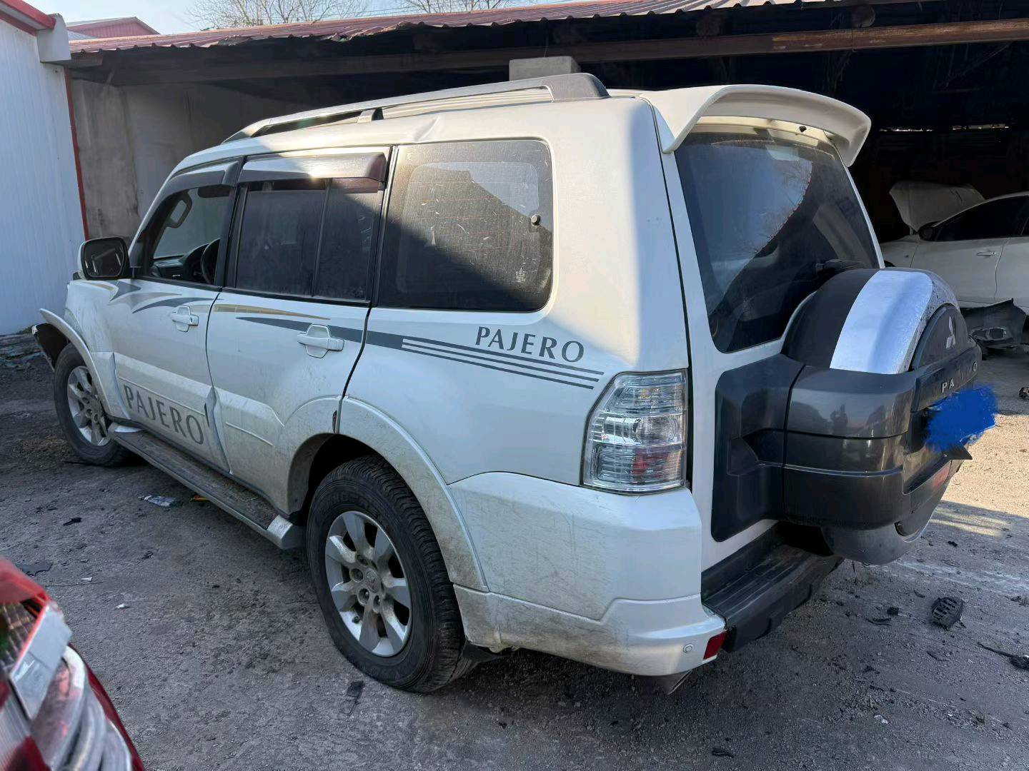 哈尔滨市18年三菱帕杰罗5