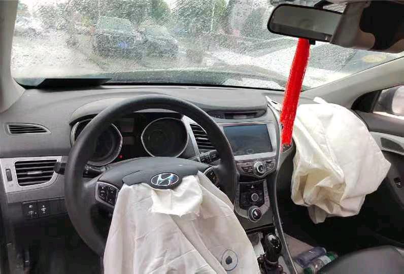 无锡市15年现代朗动3