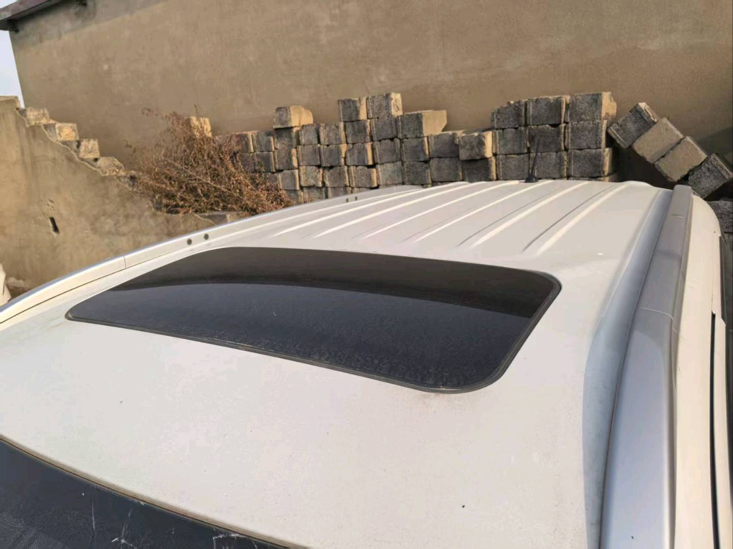 沈阳市16年三菱欧蓝德9