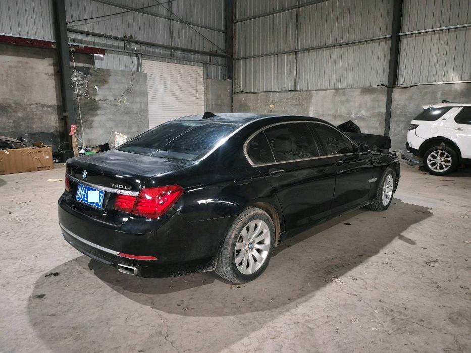 济南市14年宝马7系5