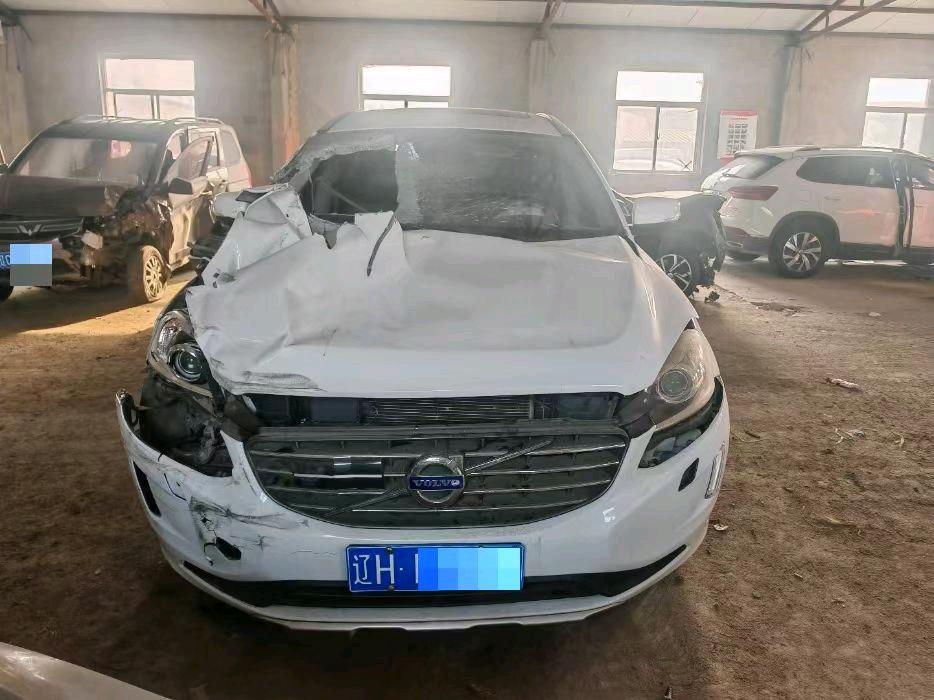 沈阳市14年沃尔沃XC60