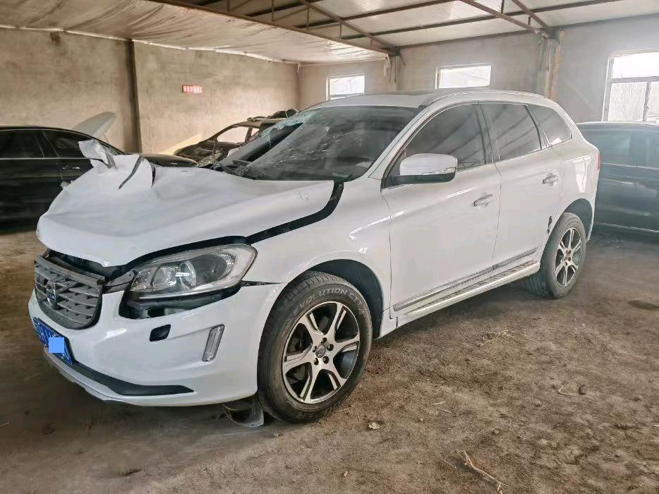 沈阳市14年沃尔沃XC602
