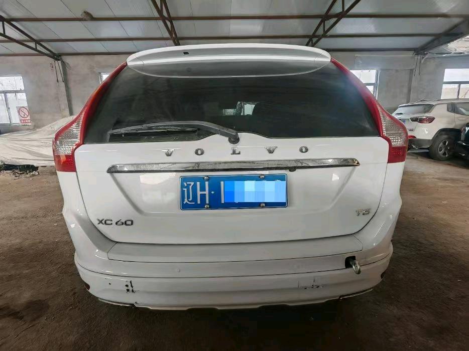 沈阳市14年沃尔沃XC605
