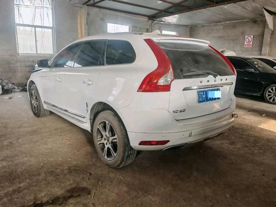 沈阳市14年沃尔沃XC606