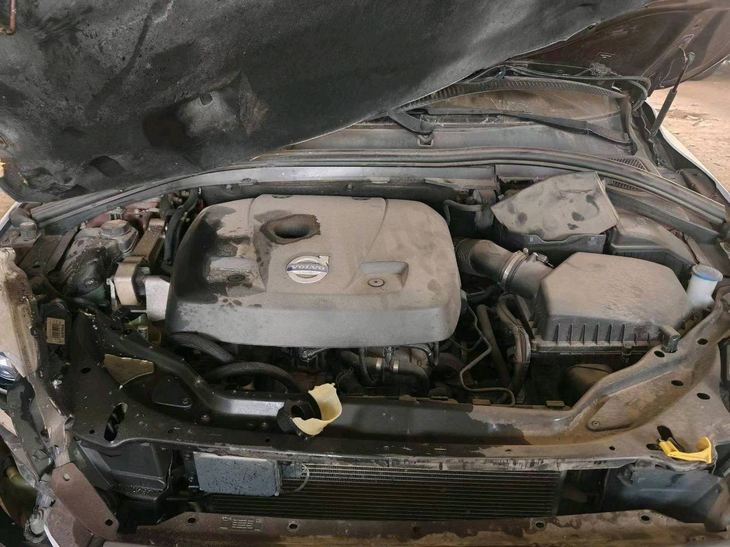 沈阳市14年沃尔沃XC607