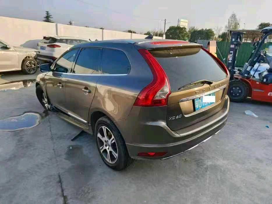 南京市13年沃尔沃XC606
