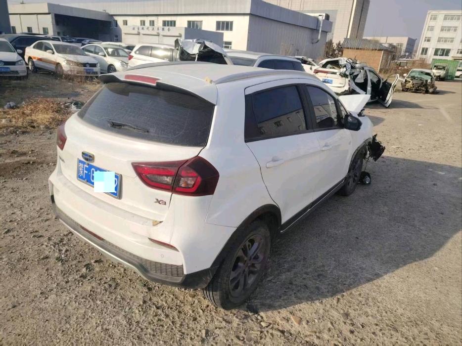 兴安盟20年吉利远景2