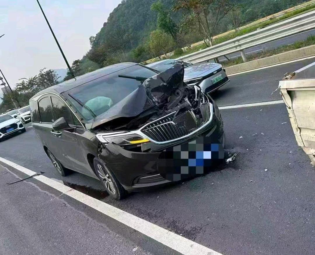 杭州市18年别克GL86