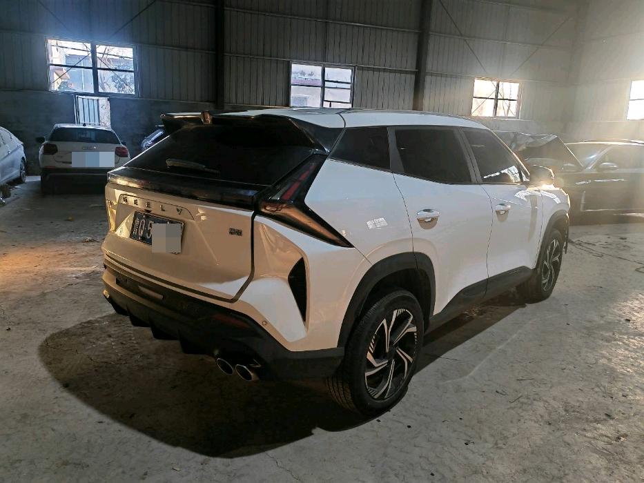 济南市24年吉利博越5