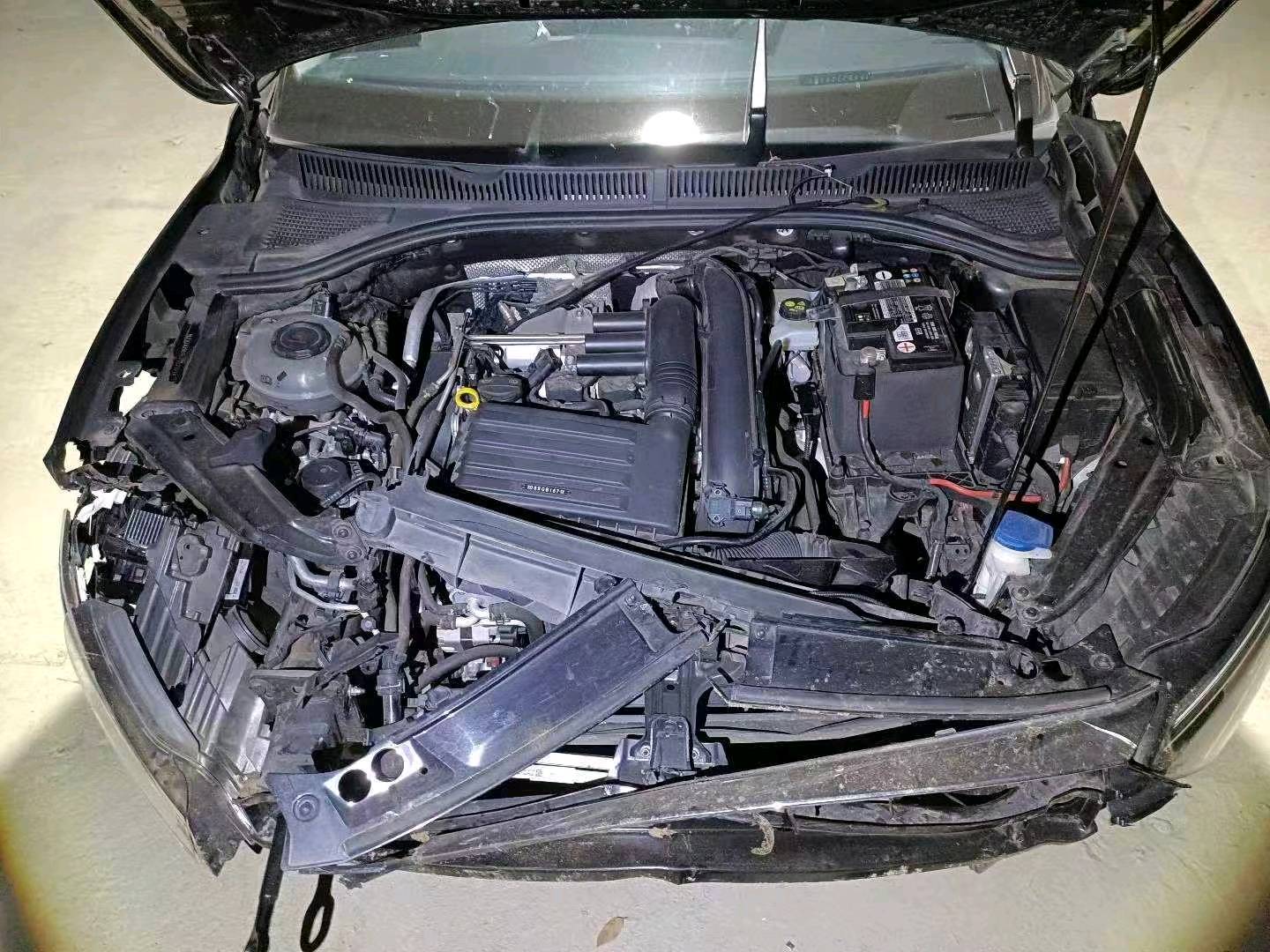 成都市22年大众速腾7