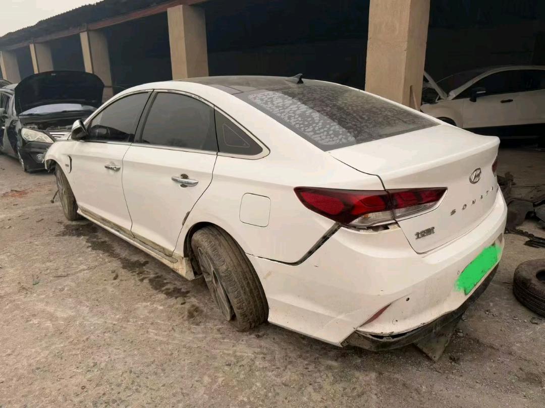 哈尔滨市21年现代索纳塔6