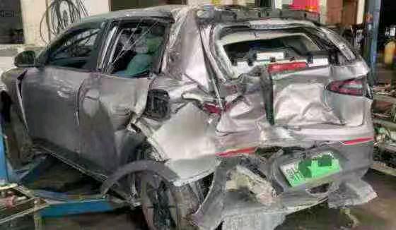 广东25年吉利星愿4