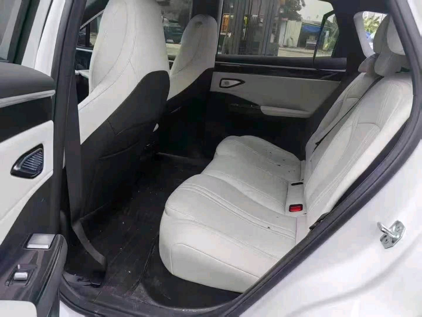 广州市23年吉利银河l76