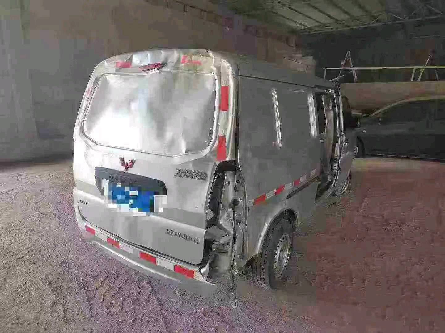 海南23年五菱汽车荣光4