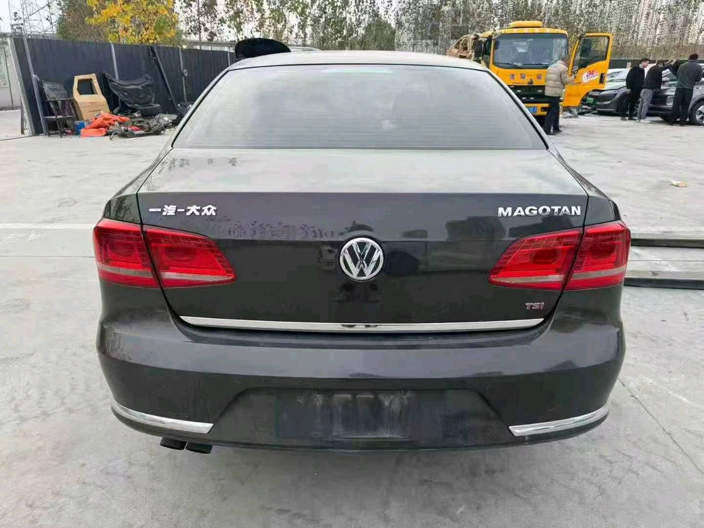 郑州市14年大众迈腾4