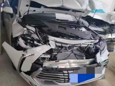 安徽25年丰田亚洲龙