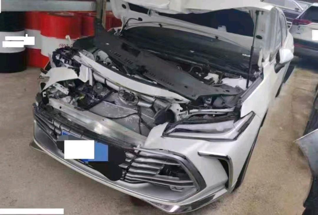 安徽25年丰田亚洲龙2