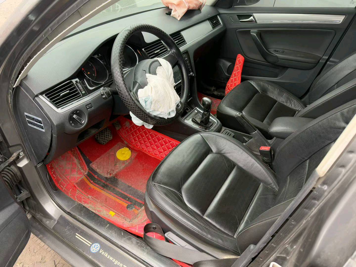 哈尔滨市13年大众宝来7