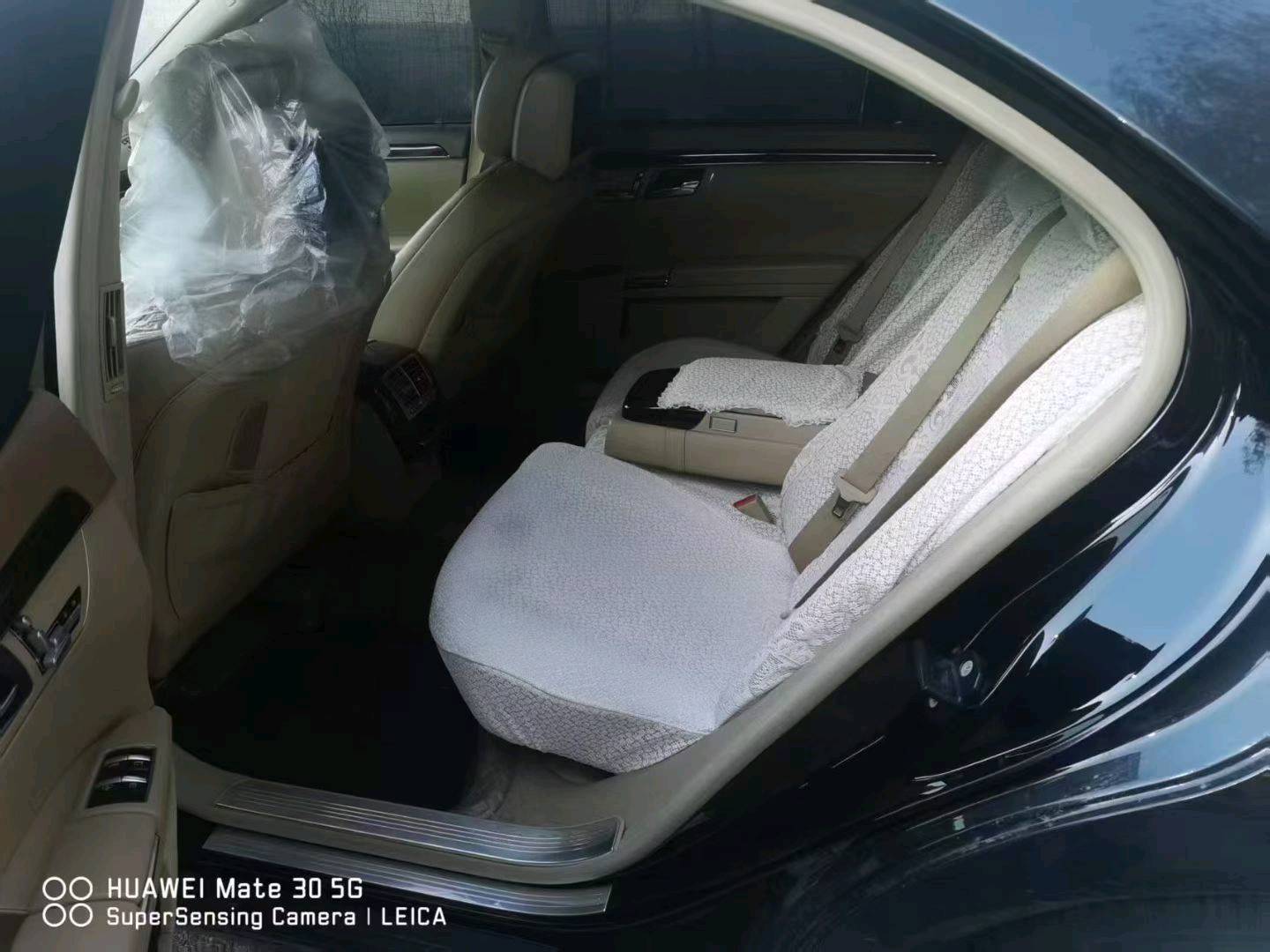 内蒙古11年奔驰S4