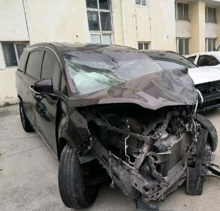 盐城市18年别克GL85