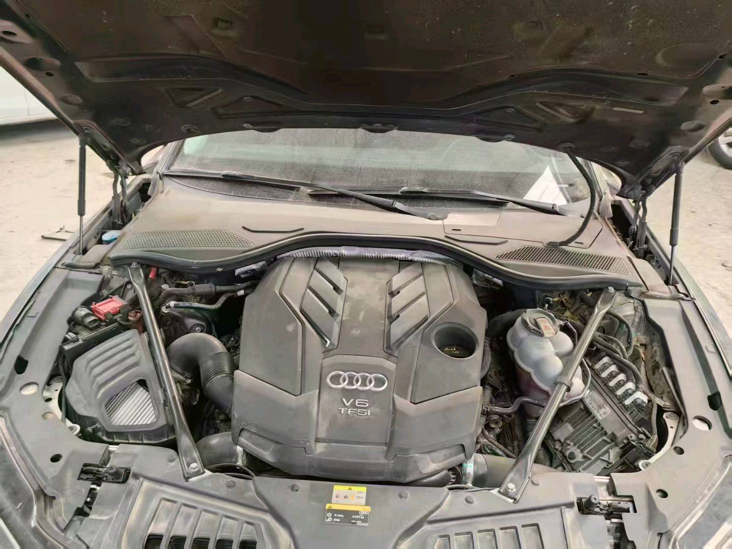 沈阳市21年奥迪A8L9